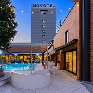 מלון Novotel Linate Aeroporto, מילאנו